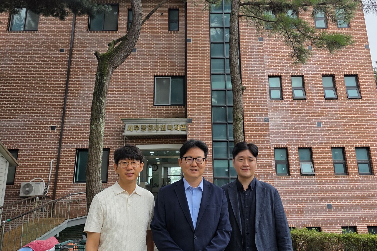 아산서부종합복지관(권범 관장)과 한태현 목사